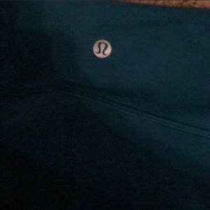 Lululemon previously loved under wunder teal pants